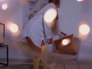 Nude girl olaya_del_mar image #2682622