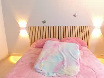 Nude girl little_effy18 image #4433891