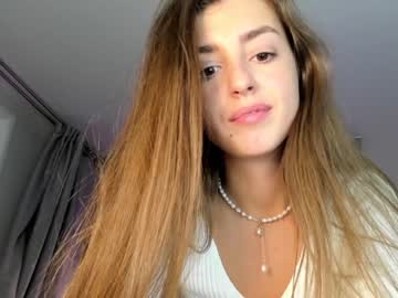 Nude girl coy_amina_ image #3095420