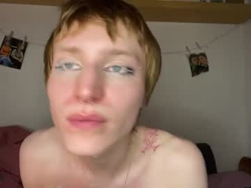 Nude man uwuboy310662 image #3804861