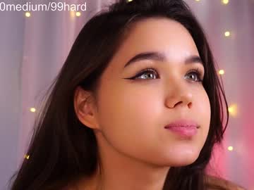 Nude girl helenmoors image #5687149