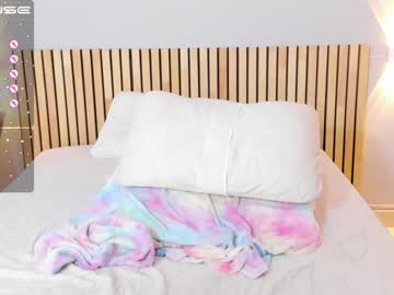 Nude girl little_effy18 image #3762345