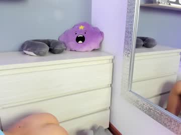 Nude girl saschaholmen image #3066417