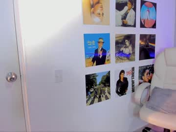 Nude girl little_effy18 image #5536565