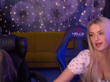 Nude couple kira0541 image #3371589