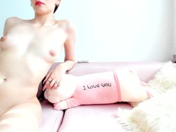 Nude girl evelin_gh1 image #5723196