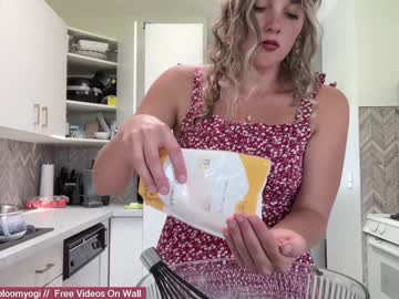 Nude girl bloomyogi image #2049246