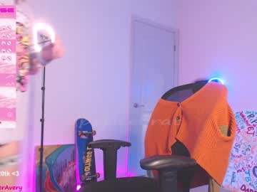 Nude girl petitebrat image #4391878