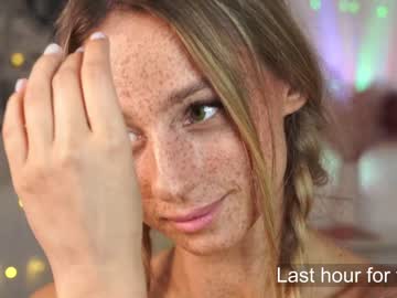 Nude girl artease image #5355041