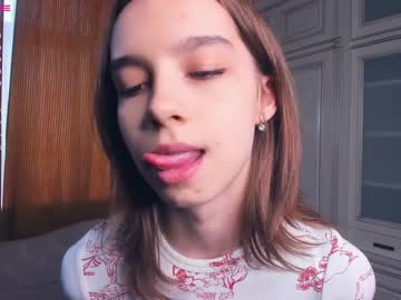 Nude girl happiness_call image #3995418