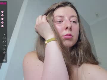 curvyflawless nude cam