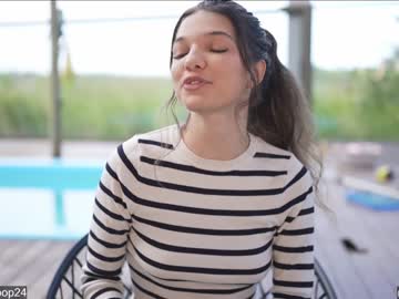 Nude girl loollypop24 image #5773253