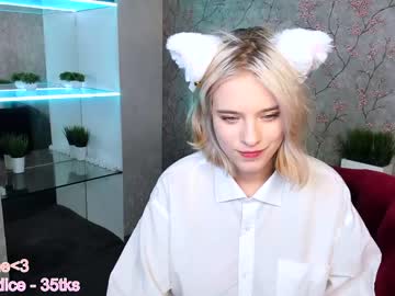 Nude girl joyce_coy image #3917893