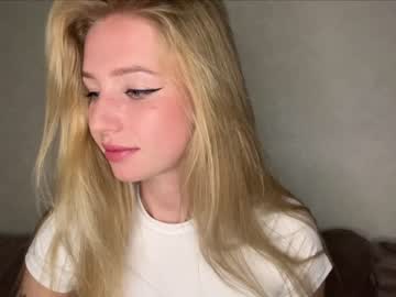 Nude girl deardaria image #4232781