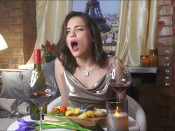 Nude girl emiliacourtney image #5868037