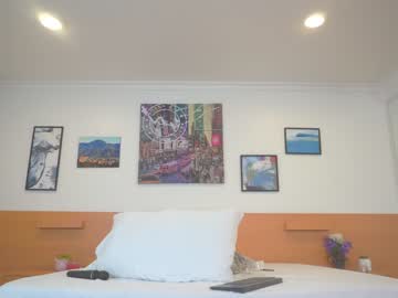 Nude girl camilitasu image #2285298