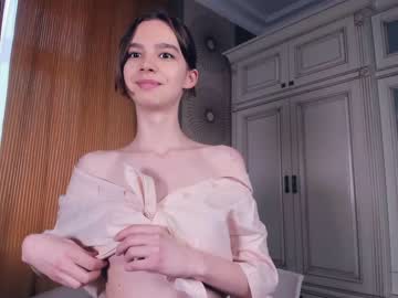 Nude girl happiness_call image #4028399