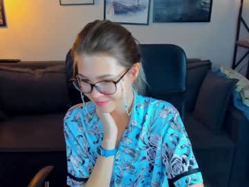 Nude girl lisa_roses image #3320900