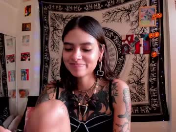 Nude girl alone_together_ image #2909198