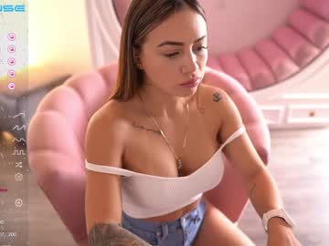 Nude girl ashlyeroberts1 image #2699930