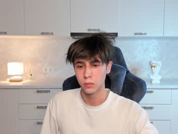 Nude man kevin_fanee image #3895996