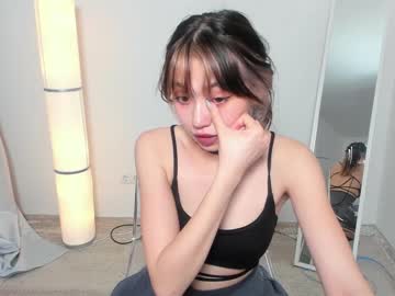 Nude girl y_u_m_i_k_a image #2011859