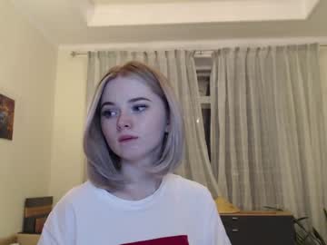 Nude girl yvaine777 image #1265871