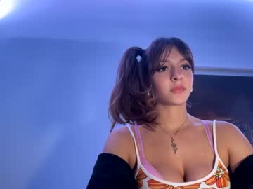 Nude girl laraadriana image #4557818