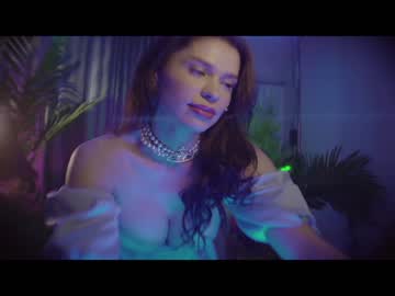 Nude girl lucieoude_ image #3699830