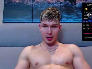 destroy_boy nude cam
