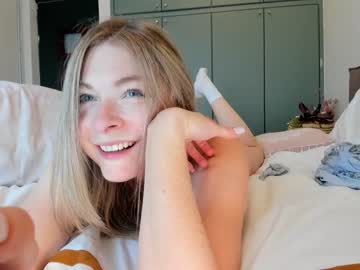 Nude girl bestgirl_ofthe_neighborhood image #5935463