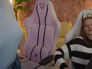 Nude couple kira0541 image #6017542