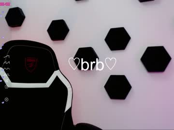 Nude girl small_blondee image #4052705