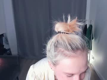 Nude girl lili_summer image #5656380