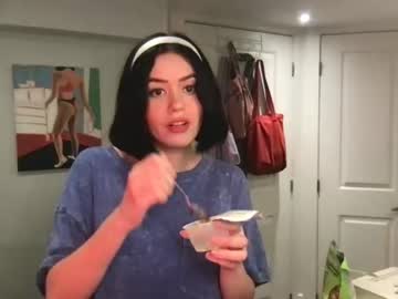 Nude girl littlesugarpea image #4992790