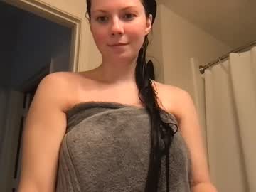 Nude girl sexybestie_xo image #4875440