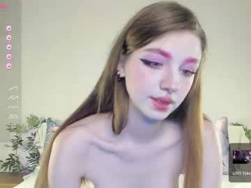 Nude girl shycinderella image #5627661