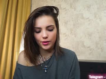 Nude girl emiliacourtney image #5646270