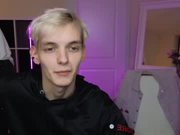 Nude man blacksky069 image #6405031