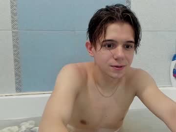 Nude man luxallenn image #393877