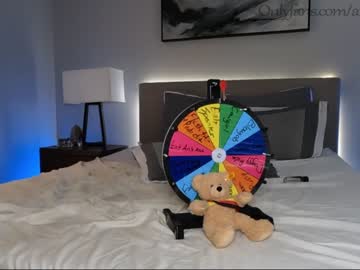 Nude couple ari_lovexo image #1640665