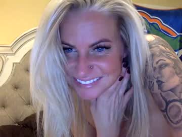 Nude couple ajdownanddirty image #2640008