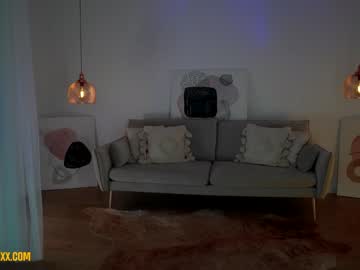 Nude girl provocatrixx image #2121620