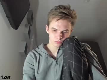 Nude man horny_jerk_roy_prick2001 image #1279894