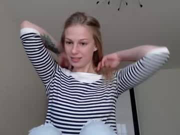 Nude girl magic_couple13 image #2942897