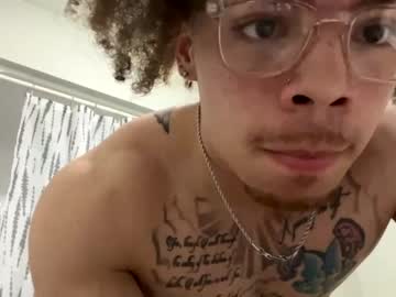 kiingshredded nude cam