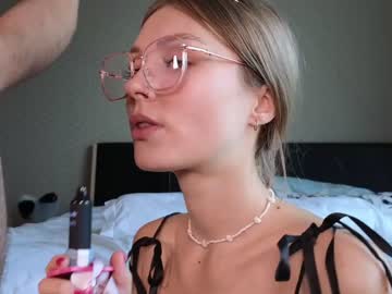 Nude couple ellie_mcqueen image #6865407