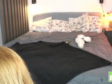 Nude girl girl_u_never_met image #3632669