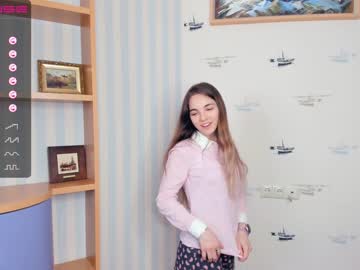 Nude girl shy_media image #4359824