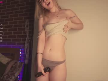 Nude girl yolandabertha image #4297694